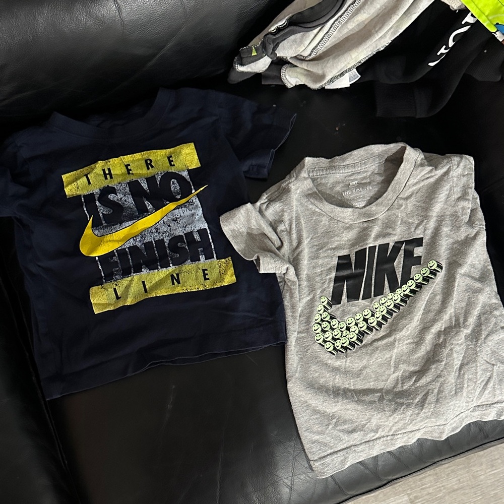 Nike Kids' Tees - Navy and Gray